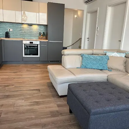 Villa Sofrania- Panoramic Views, Pool, Hot Tub, Location! Trogir