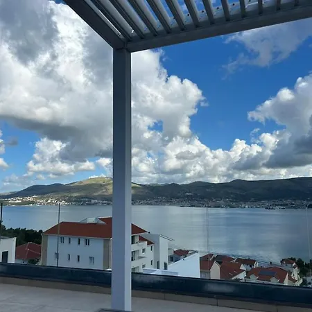 Sofrania- Panoramic Views, Pool, Hot Tub, Location! Villa Trogir