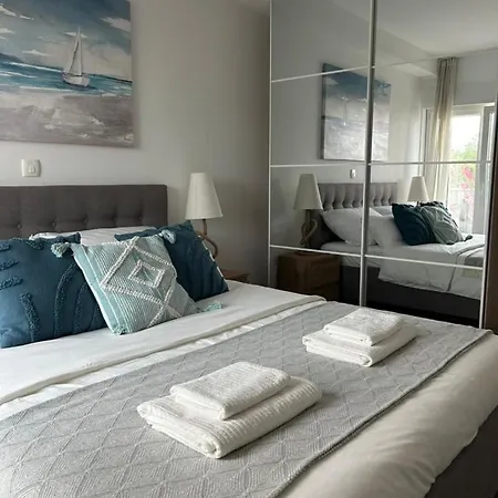 Sofrania- Panoramic Views, Pool, Hot Tub, Location! Villa *