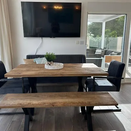 Sofrania- Panoramic Views, Pool, Hot Tub, Location! Villa