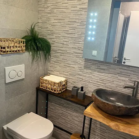 别墅 Sofrania- Panoramic Views, Pool, Hot Tub, Location! *
