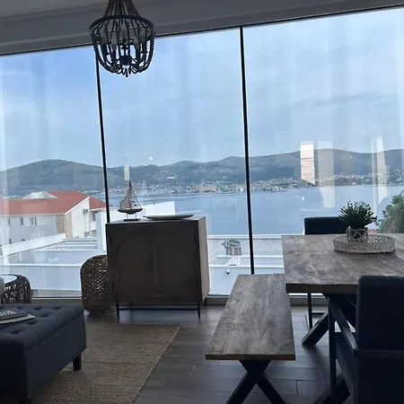 Sofrania- Panoramic Views, Pool, Hot Tub, Location! * Trogir