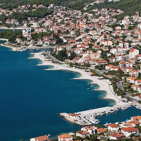 Villa Sofrania- Panoramic Views, Pool, Hot Tub, Location! *