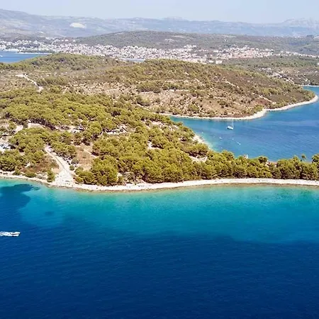 Sofrania- Panoramic Views, Pool, Hot Tub, Location! *