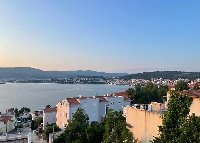 Sofrania- Panoramic Views, Pool, Hot Tub, Location! * Trogir