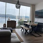 Sofrania- Panoramic Views, Pool, Hot Tub, Location! * Traù