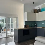 Sofrania- Panoramic Views, Pool, Hot Tub, Location! Traù