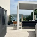 Sofrania- Panoramic Views, Pool, Hot Tub, Location! Villa *