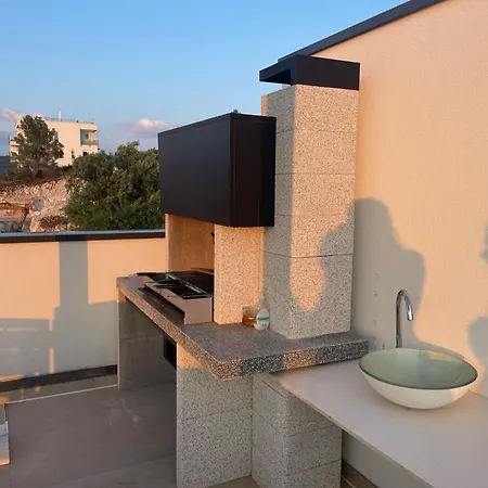 Sofrania- Panoramic Views, Pool, Hot Tub, Location! Villa