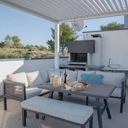 Sofrania- Panoramic Views, Pool, Hot Tub, Location! ヴィラ *